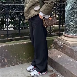 Aritzia Wilfred Limitless Pant